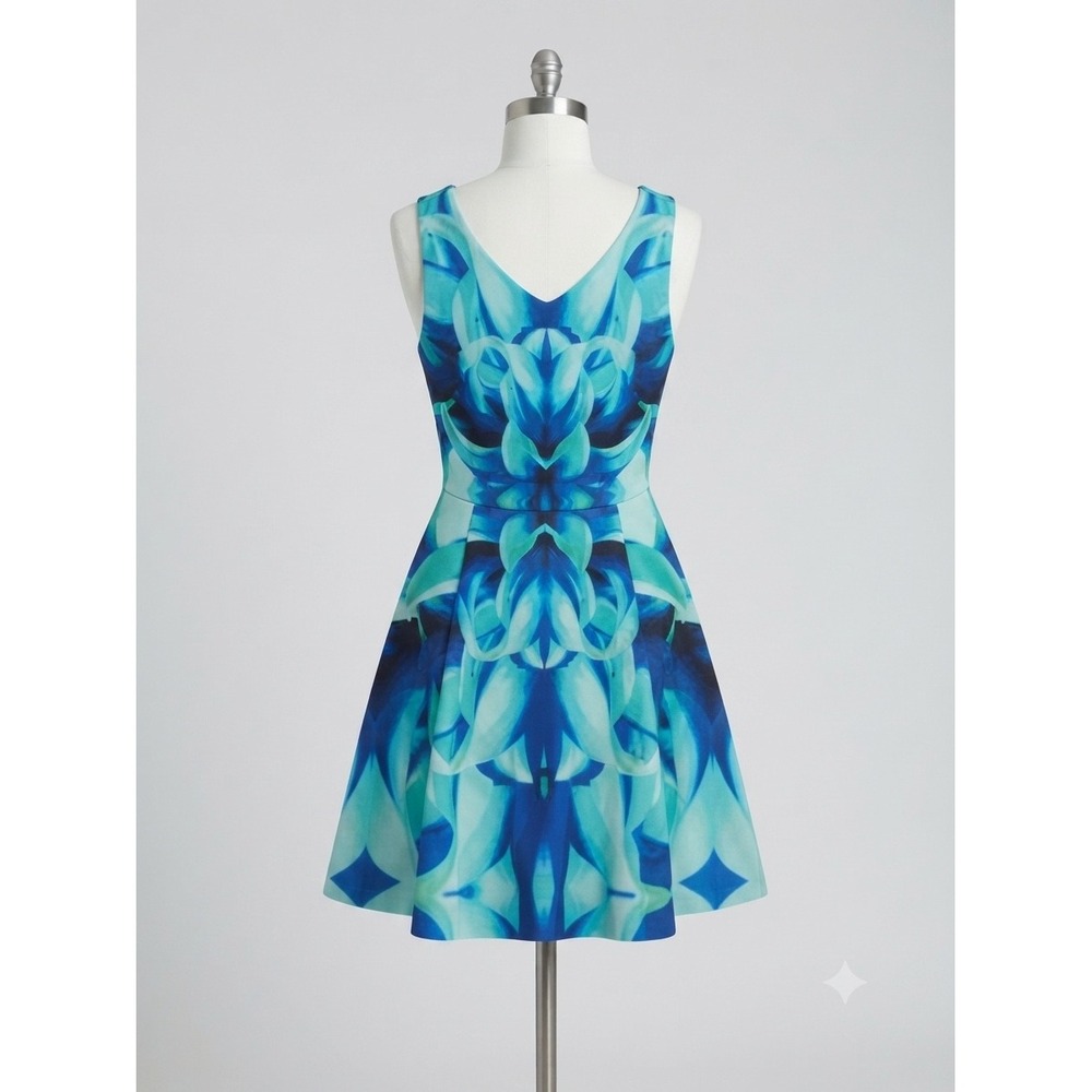 KAREN MILLAN SIZE 4 US Sleeveless Blue Green Kaleidoscope Floral Fit Flare Dress